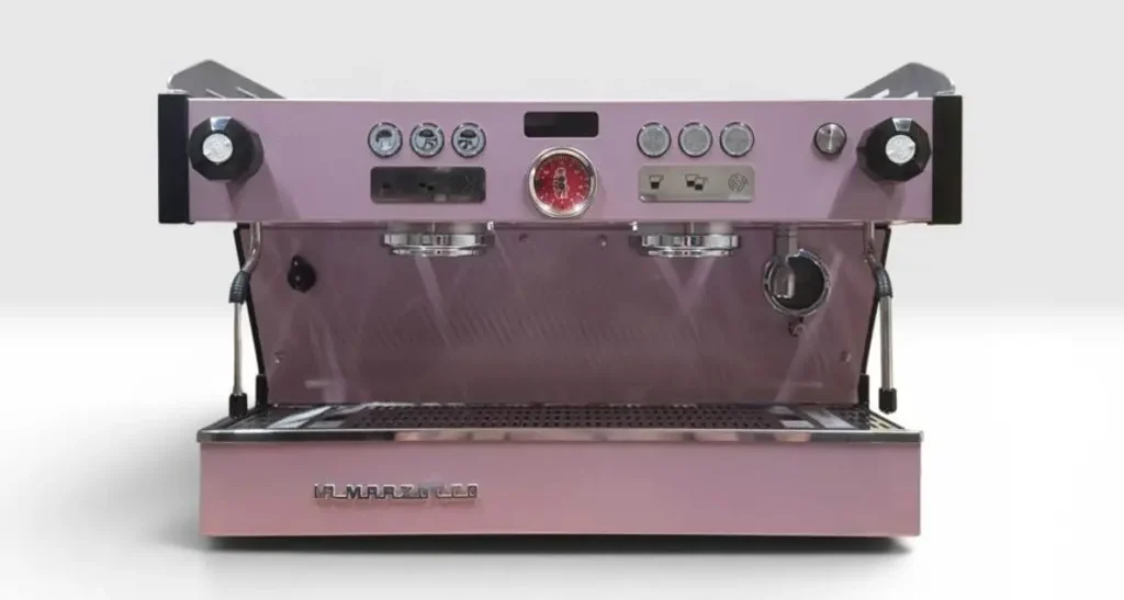 Machine à café professionnelle La Marzocco avant révision et remise en état — L'Atelier Caféiné